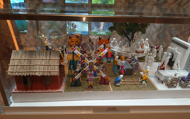 �����Əj��