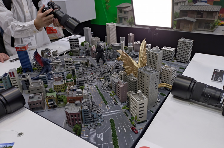 �~�j�`���A