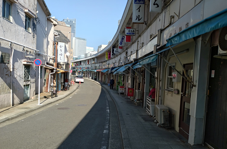 ��ѓs�����X�X�r��