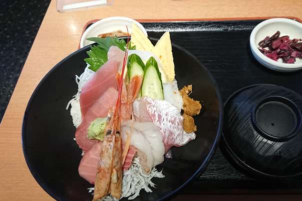 �܂���H�� �����q�� �C�N��