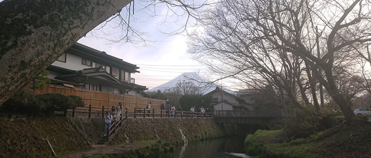 �V������ �@�x�m�R