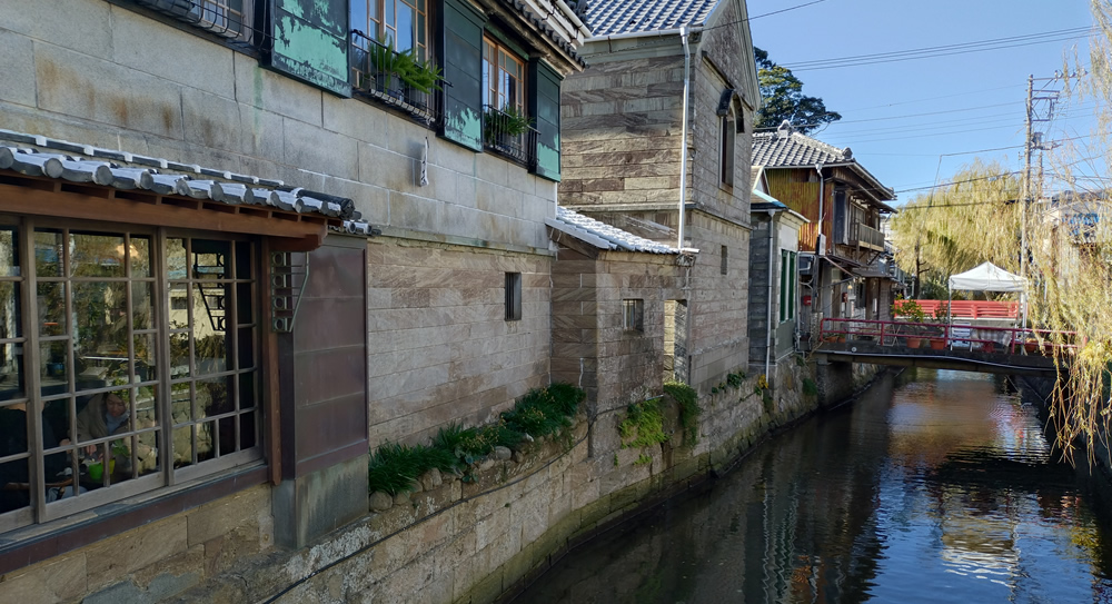 ���g���ȊX����