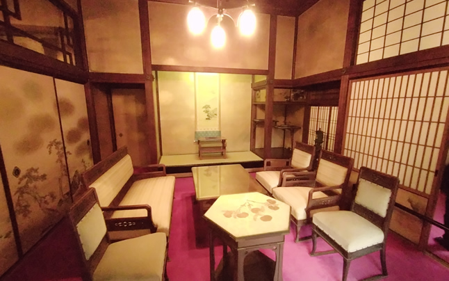 ���@�̋q��