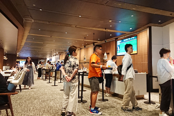 �r���b�t�F